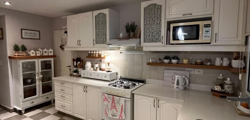 Casa en Barrio Cerrado “La Araucaria”, Bella Vista