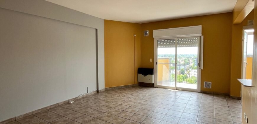 DEPARTAMENTO 4 AMBIENTES, SAN MIGUEL.