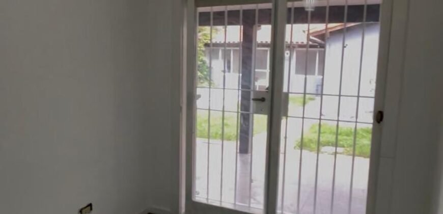 CASA (USO PROFESIONAL) CON DEPTO AL FONDO (VIVIENDA, SAN MIGUEL