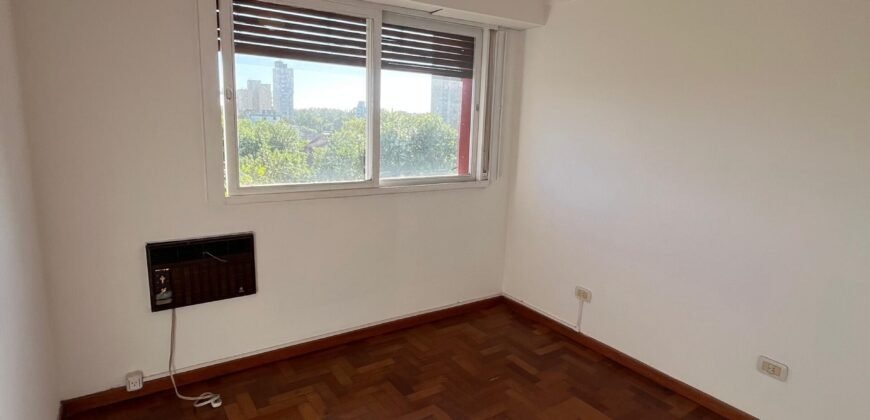 Departamento de dos ambientes con balcón, San Miguel.